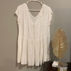 White POL top with lace and buttons
